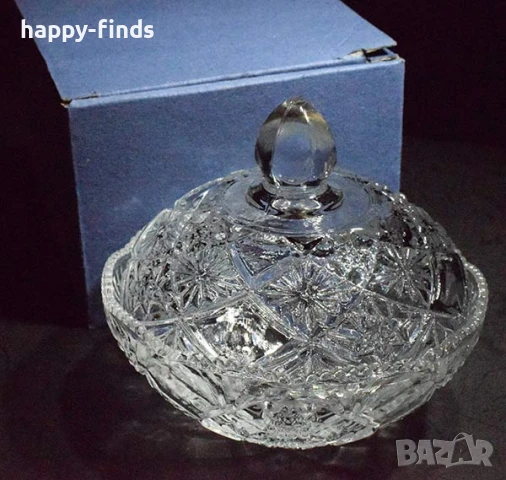 Бонбониера, съд за ядки / лед с капак. Стъкло с релеф