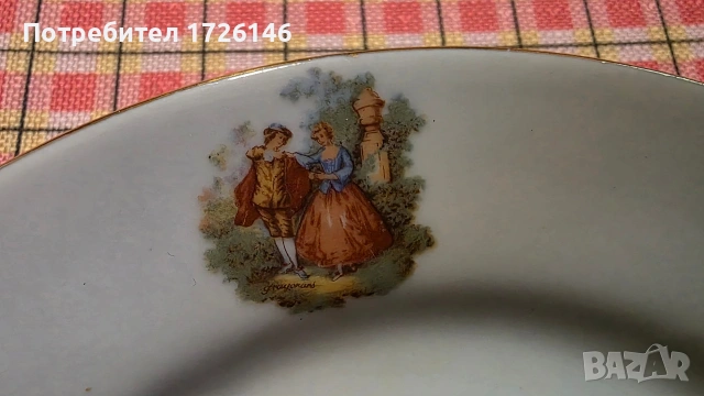 Порцеланови чинии със златен кант Ромео и Жулиета на Дянко Стефанов Разград , снимка 3 - Чинии - 54045005