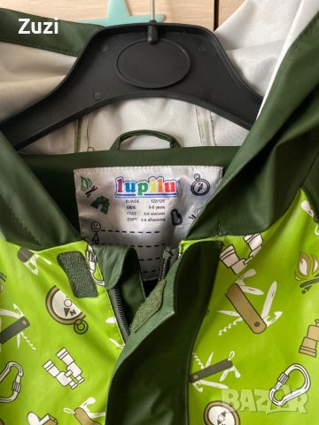 Ново яке за дъжд/ дъждобран 122/128, снимка 2 - Детски якета и елеци - 36644295