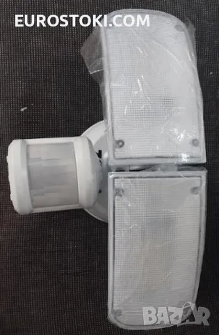 ZOFO LED прожектор със сензор за движение, 4000LM, 5000K, 35W мощен външен прожектор с 2 лампи, снимка 7 - Прожектори - 56239911