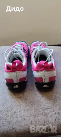 Маратонки Adidas Traxion 38 номер, снимка 2 - Маратонки - 47343085