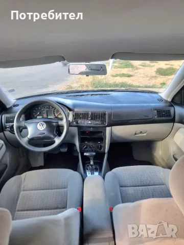 VW Golf 4 1.6 Бензин, снимка 16 - Автомобили и джипове - 56335810