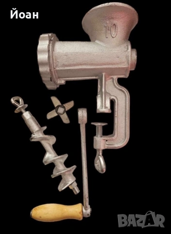 Ръчна месомелачка, снимка 2 - Аксесоари за кухня - 53129294