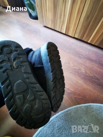 Боти с пухче, снимка 3 - Дамски боти - 27757211