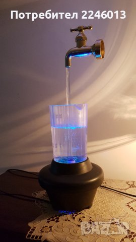 Интересна нощна лампа-чешмичка, снимка 2 - Настолни лампи - 37882382