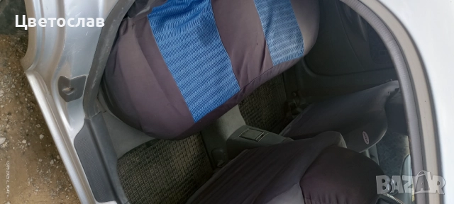 Mazda 323, снимка 9 - Автомобили и джипове - 51702467