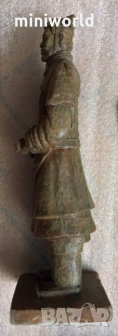 фигурка на Китайски войн от Теракотената Армия 19 см, от смола, снимка 4 - Антикварни и старинни предмети - 31186941