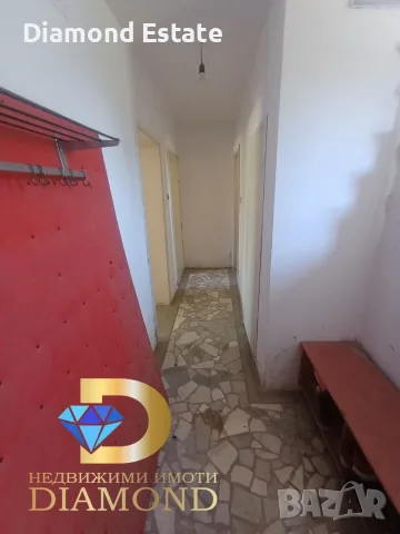 Триетажна къща в село Сърнево, обл. Стара Загора, снимка 5 - Къщи - 55833598