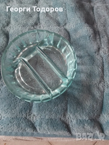 стъклени солница ипепелник