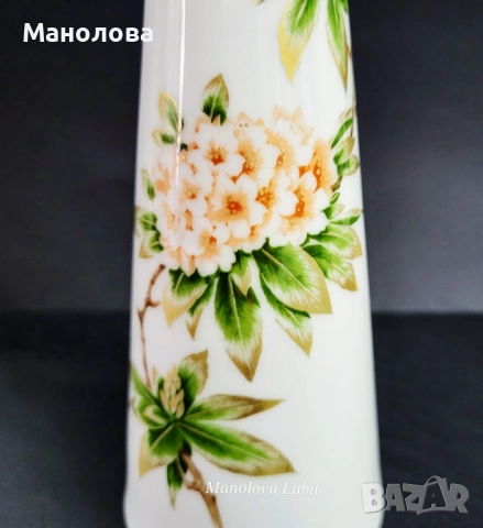 Порцеланова ваза AK Kaiser от серия Rosana., снимка 2 - Други ценни предмети - 52192510