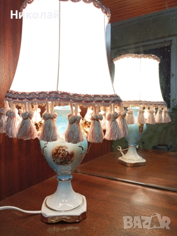 Порцеланова нощна лампа , снимка 4 - Настолни лампи - 52520896