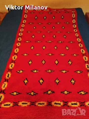 Котленски тъкан килим