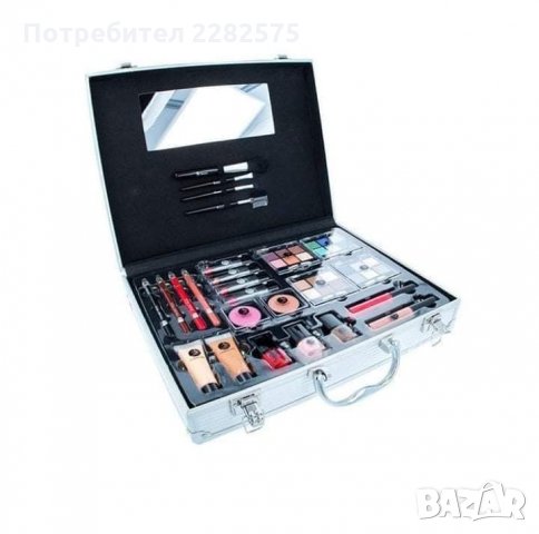 Професионален метален куфар с гримове с немско качество , снимка 2 - Коледни подаръци - 35029461