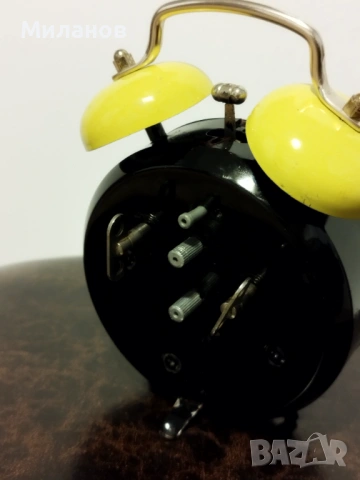 Стар анимиран будилник, настолен часовник, снимка 6 - Антикварни и старинни предмети - 54354119