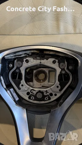 Mercedes волан от GLE, снимка 2 - Части - 55829216
