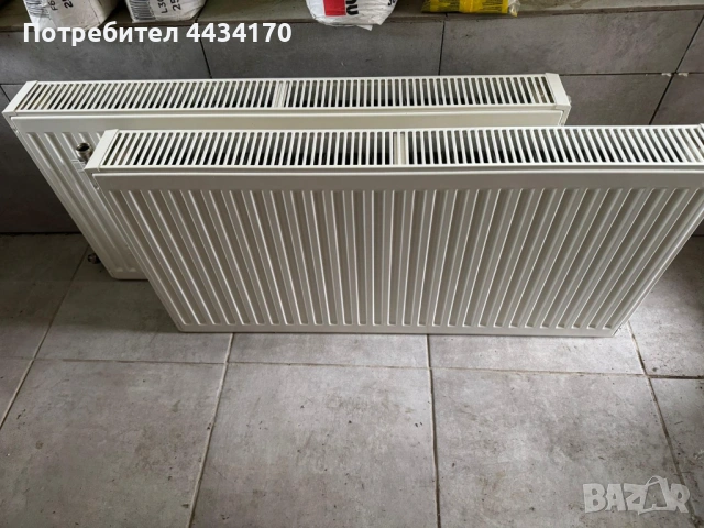 Спешно! 2 броя панелни радиатори – Отлично състояние