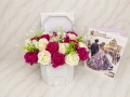 🎓 Кутии с цветя за абитуриентски бал 🎓, снимка 1