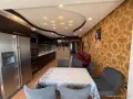 Луксозно обзаведен четиристаен апартамент с панорамна гледка към Варненското езеро, снимка 1
