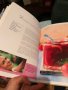 Продавам нова лукзозно издание на  книга на немски за рецепти  на плодови сладки 