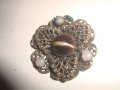 СТАРИННА БРОНЗОВА ФИЛИГРАННА БРОШКА с ЯСПИС и ПЕРЛИЧКИ АРТ ДЕКО 1921, снимка 9