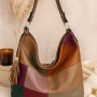 Универсална многоцветна дамска чанта хобо с пискюл, снимка 6