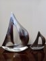 Метална статуетка на платноходни лодки, снимка 1 - Други ценни предмети - 42257772