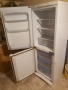 Работещ хладилник с фризер Indesit, снимка 1