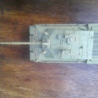 Модел на съвременен  американски танк Ейбрамс, снимка 4 - Колекции - 38513250