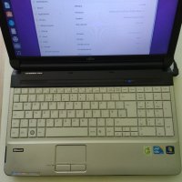Fujitsu Lifebook A530 Лаптоп, снимка 3 - Лаптопи за дома - 36556534