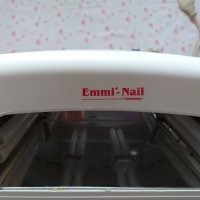 ПРОФЕСИОНАЛНА UV лампа Emmi Nail, снимка 3 - Педикюр и маникюр - 42810182