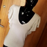 Сиво-бяла блуза с къси кърдави ръкави плетиво и срибриста нишка С/М, снимка 1 - Блузи с дълъг ръкав и пуловери - 34043106