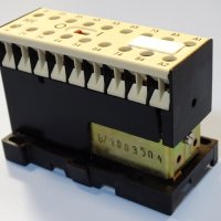 контролно реле Siemens 3TJ1110-OAMO control relay 220V, снимка 3 - Резервни части за машини - 39383069