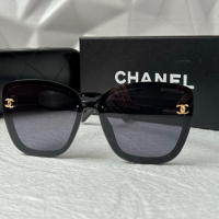 CH 2024 дамски слънчеви очила с лого, снимка 6 - Слънчеви и диоптрични очила - 44700715