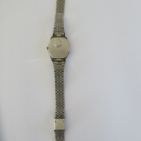 Рядък ретро часовник BWC Swiss Flatline II Quartz 153008, унисекс, снимка 5 - Мъжки - 44685540