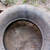Стари гуми 6.50-16 , снимка 4 - Селскостопанска техника - 44712020