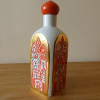 Украинска порцеланова бутилка 1980 г, снимка 3 - Аксесоари за кухня - 42785042