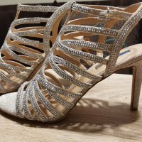 Супер елегантни официални дамски обувки №38,5 , снимка 3 - Дамски обувки на ток - 35572894