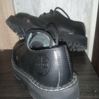 Обувки STEEL brand, снимка 1 - Други - 44805376