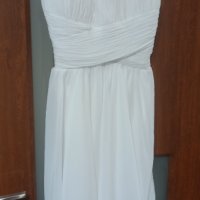 Бяла рокля М/L размер, снимка 1 - Рокли - 40568199