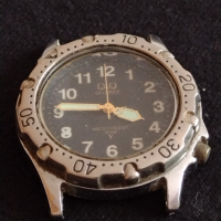 Марков мъжки часовник Q/Q QUARTZ WATER RESIST  с светещи стрелки много красив стилен - 26843, снимка 6 - Мъжки - 36550019