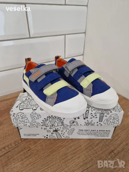 Детски обувки (кецове) Clarks, снимка 1