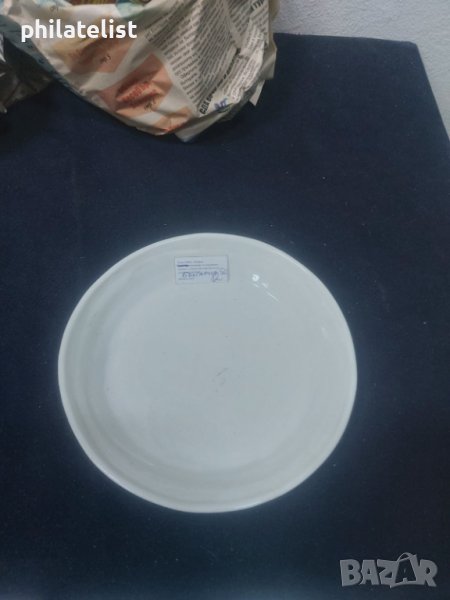 бяла чинийка, снимка 1