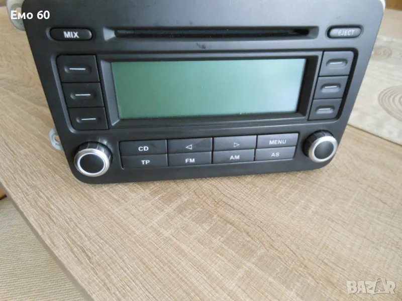радио CD GOLF 5, снимка 1