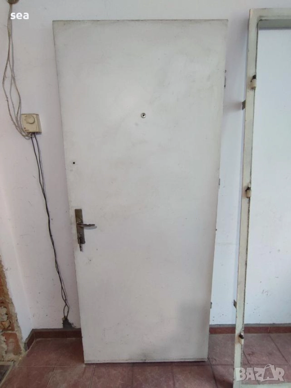 Метална врата , снимка 1