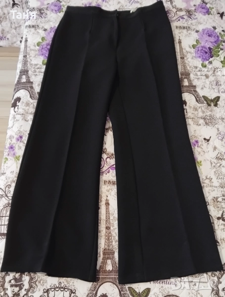 Продавам дамски черен панталон номер 52, снимка 1