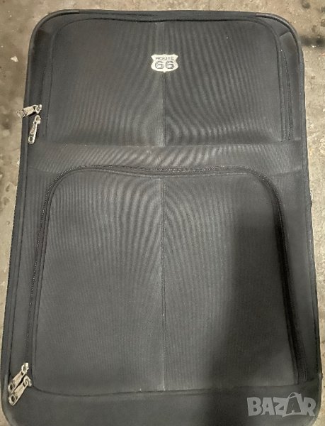 Черен куфар 80см голям на колелца, снимка 1