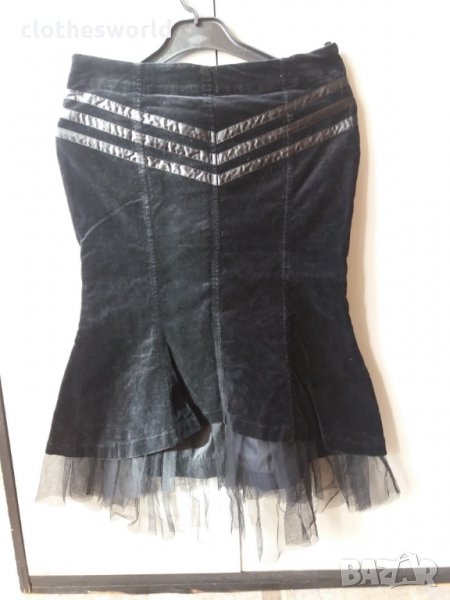 Невероятна пола H&M от кадифе модел рибена опашка, снимка 1