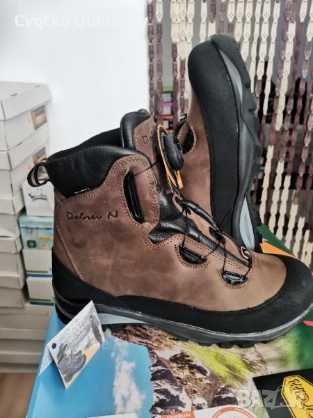 Обувки за лов и туризъм, снимка 1