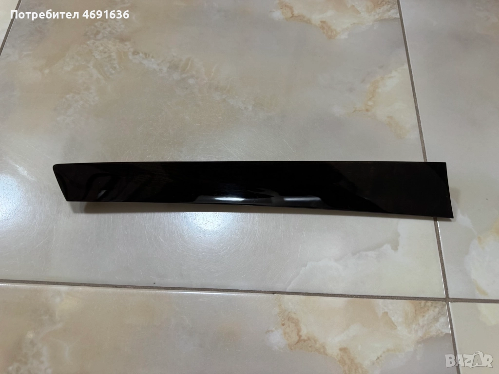 Вътрешна лайсна на предна лява врата на Ауди Audi A8 D4 4H само за 50лв. 4H0867409, снимка 1