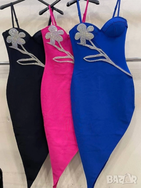 асиметрична рокля , снимка 1